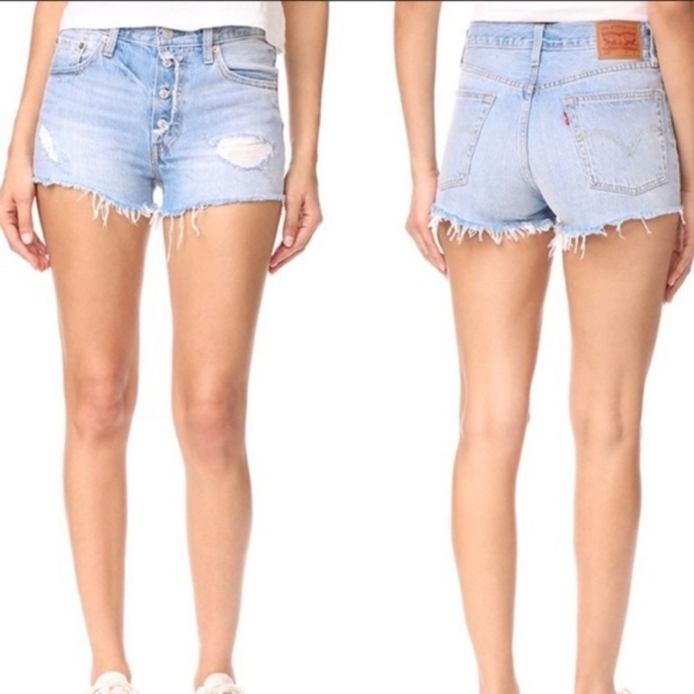 Levi’s | Denim Shorts | Button Fly | 32 Waist